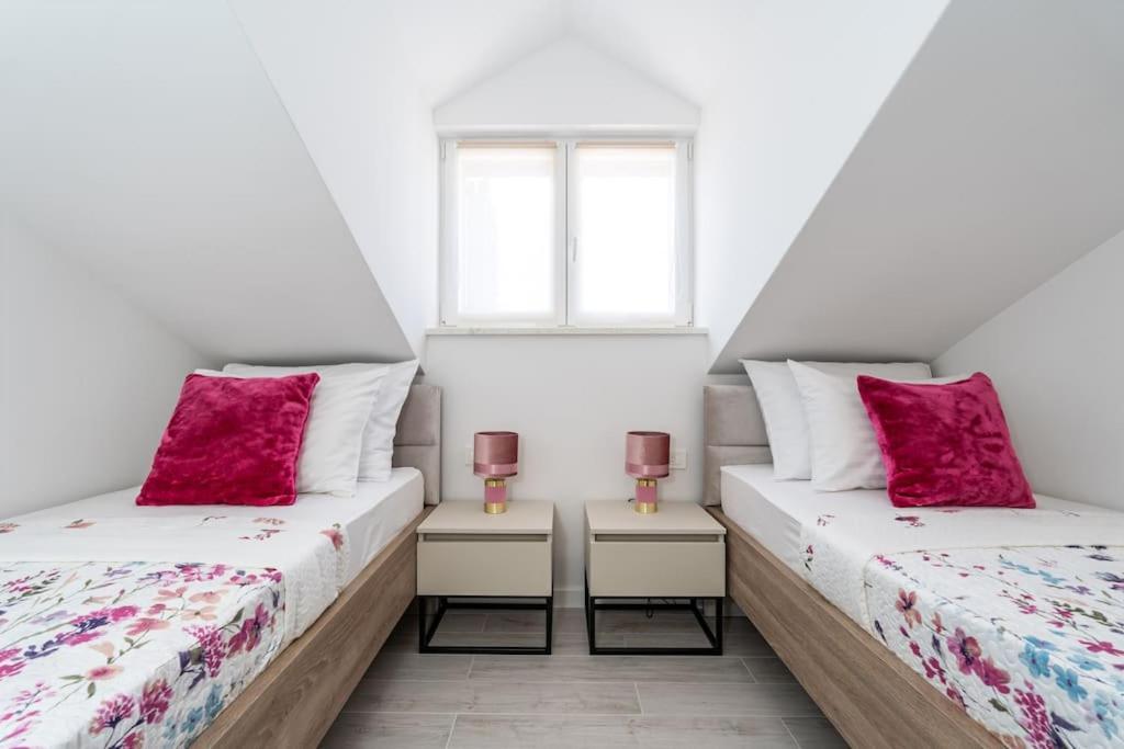 Apartman Friends & Family