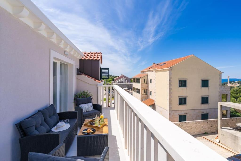 Friends & Family Apartment